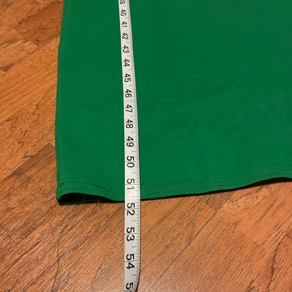 Dainty Jewell’s Maxi Dress! 💚 - Picture 3 of 6